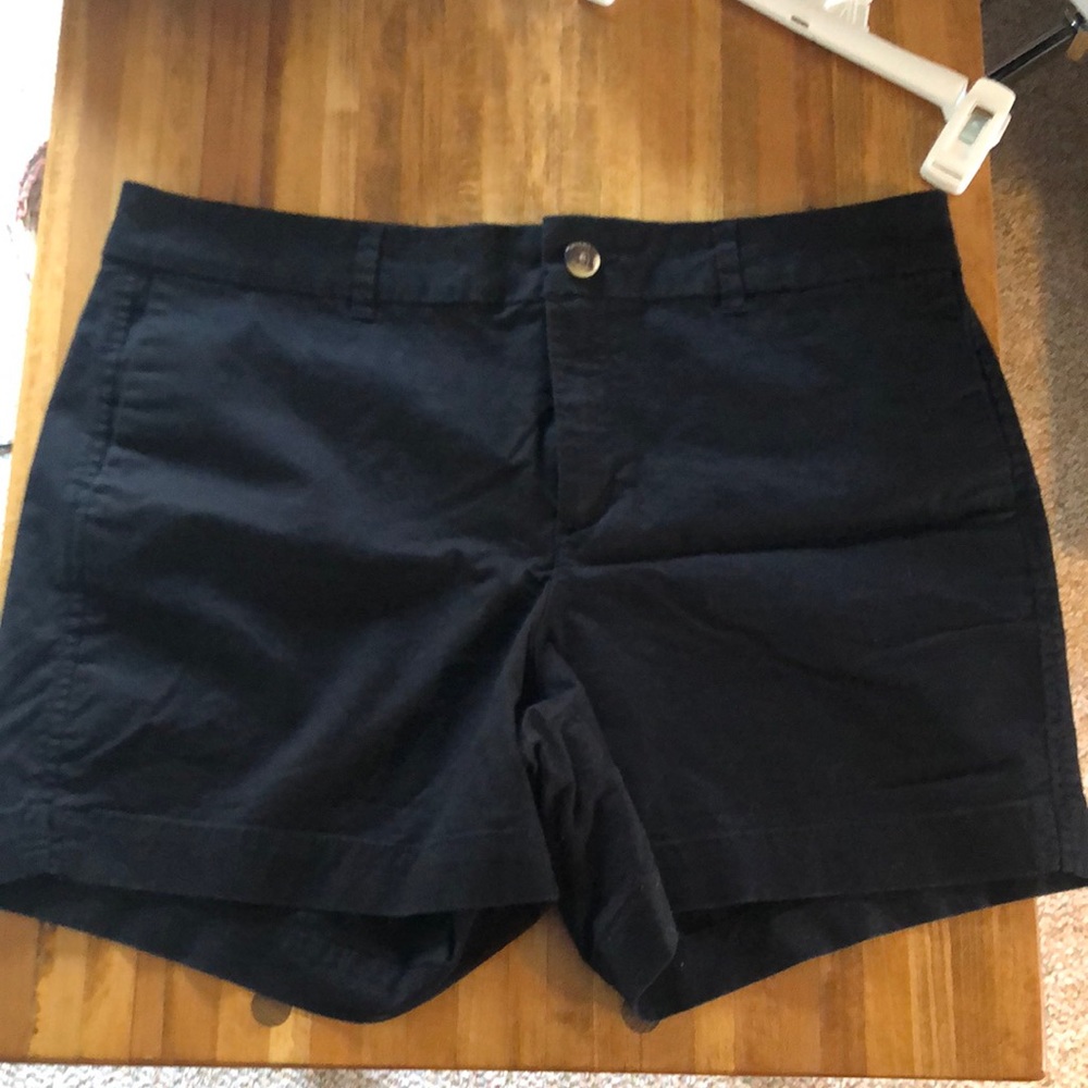 Old Navy black shorts 5” inseam